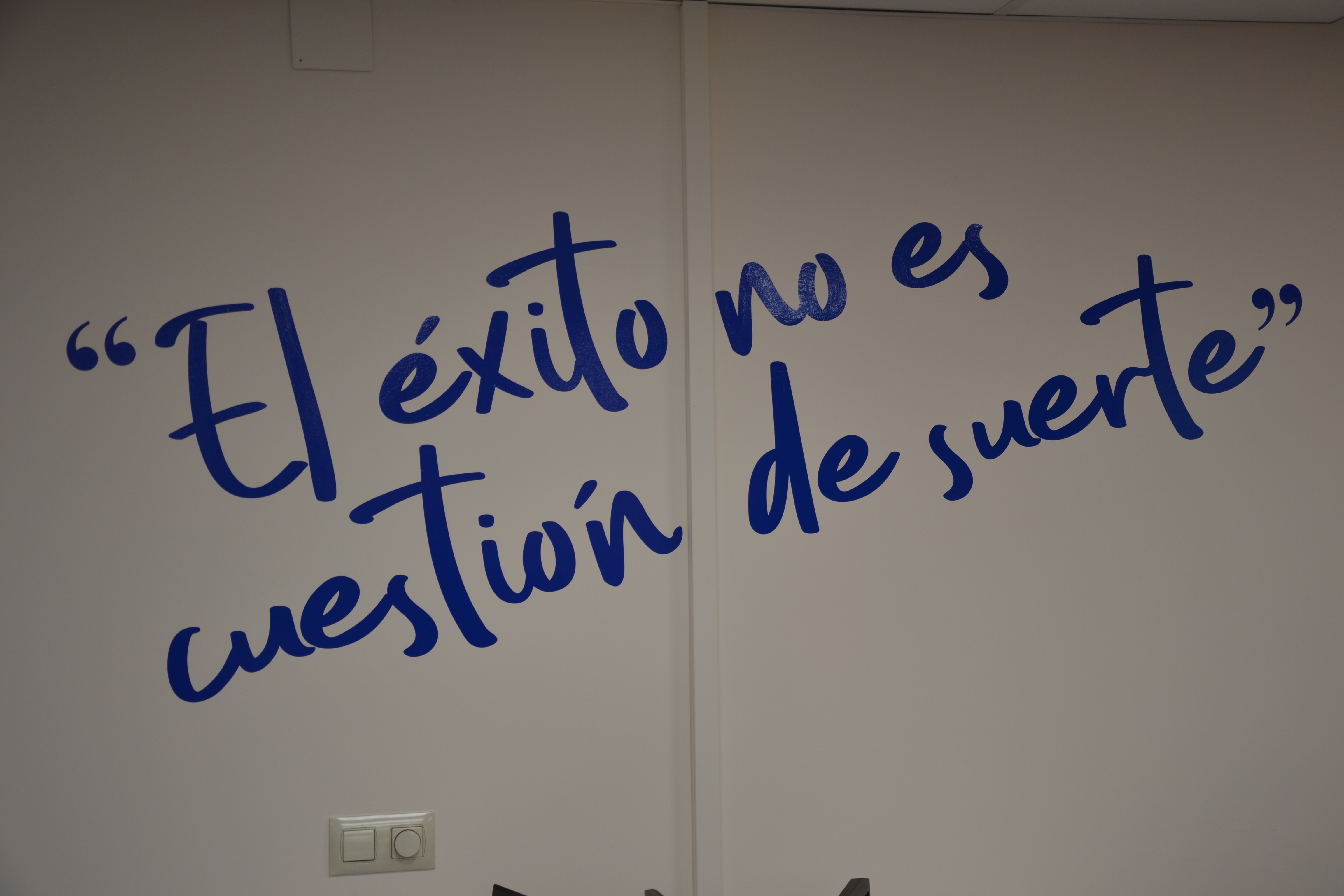 SER o no SER celebra el año nuevo y la vuelta a la normalidad con 840 contratos firmados en 2020